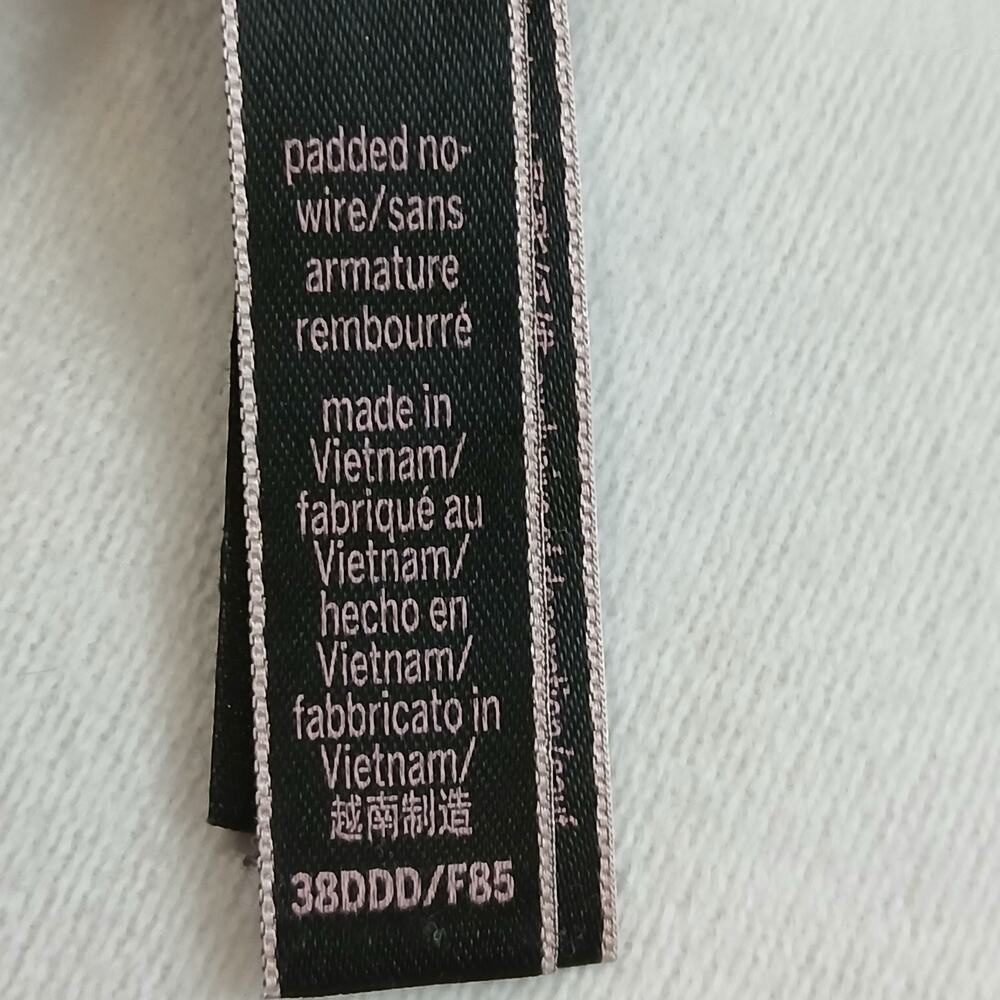 Victorias Secret Bra Womens 38DDD Beige Wireless Padded T Shirt Comfort Seamless - Picture 7 of 9